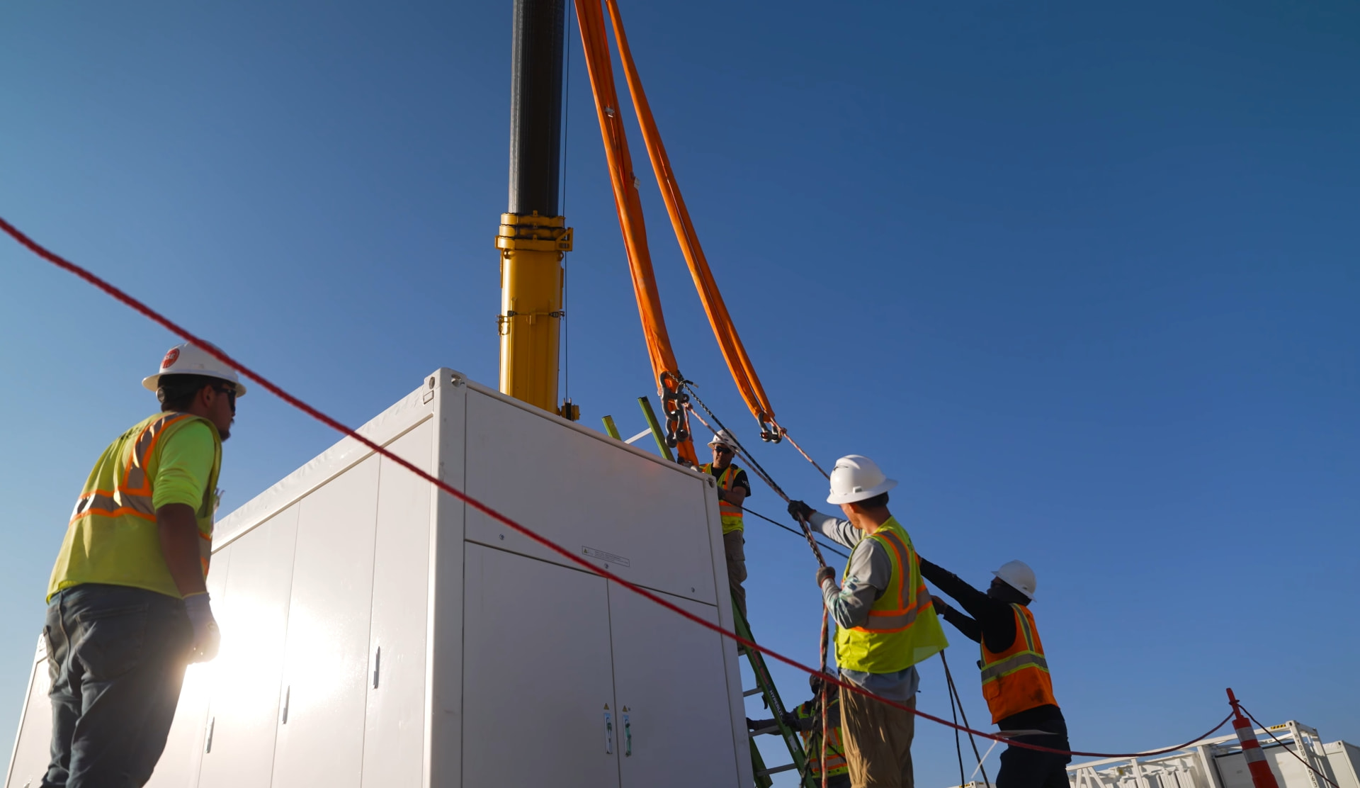 Battery energy storage containers
